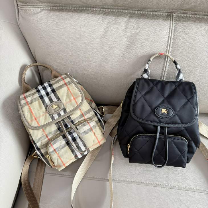 Picture of Burberry Handbags _SKUfw213821706fw